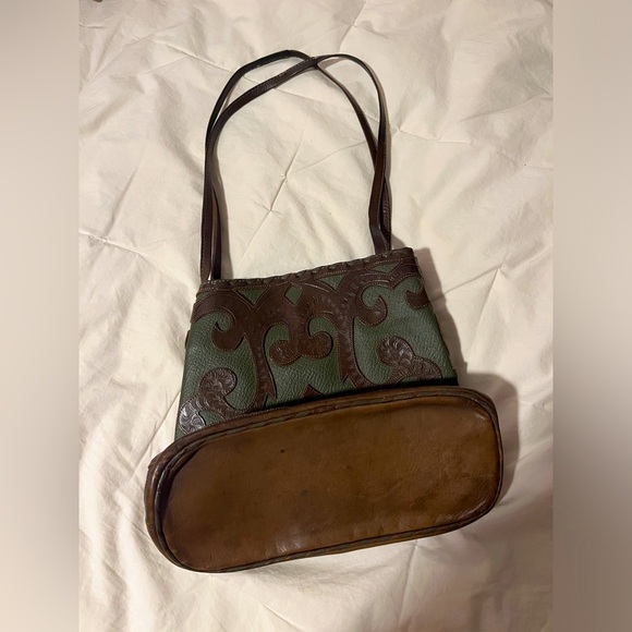 LEADER IN LEATHER ~ Made in Paraguay - Picture 4 of 7